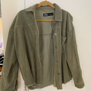 ZARA CORDUROY BUTTON UP